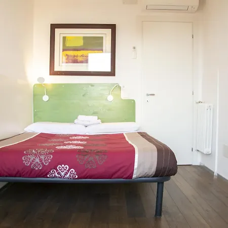 Beachbar In Appartement Rome